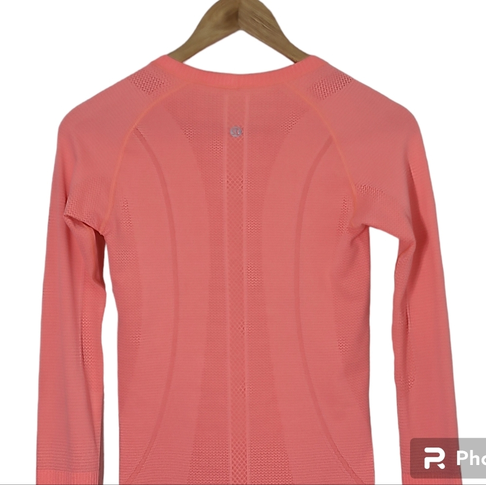 Lululemon Swiftly Tech Long Sleeve Crew in Heathered Very Light Flare Size 4 - Picture 13 of 16